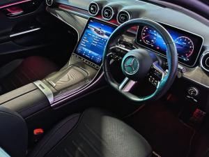 Mercedes-Benz C-Class C200 AMG Line - Image 8