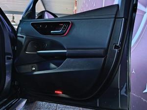 Mercedes-Benz C-Class C200 AMG Line - Image 9