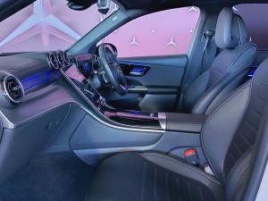 Mercedes-Benz GLC GLC220d 4Matic Avantgarde - Image 13