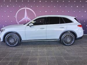 Mercedes-Benz GLC GLC220d 4Matic Avantgarde - Image 4