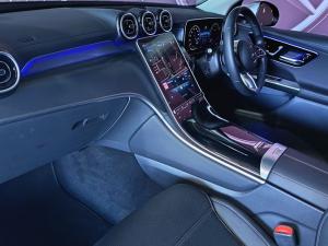 Mercedes-Benz GLC GLC300d 4Matic Avantgarde - Image 11