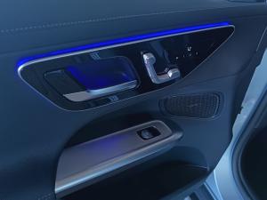 Mercedes-Benz GLC GLC300d 4Matic Avantgarde - Image 14