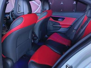 Mercedes-Benz C-Class C200 Avantgarde - Image 11