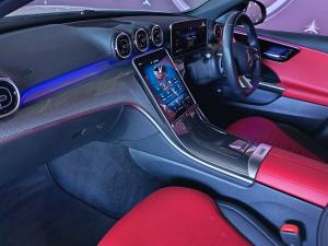 Mercedes-Benz C-Class C200 Avantgarde - Image 13