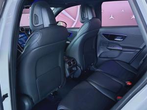 Mercedes-Benz GLC GLC300d 4Matic Avantgarde - Image 12