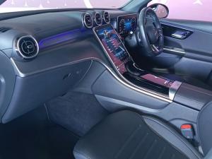 Mercedes-Benz GLC GLC300d 4Matic Avantgarde - Image 14