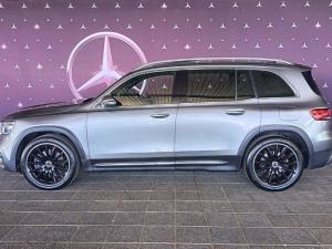 Mercedes-Benz GLB GLB250 AMG Line - Image 4