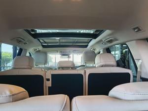 Mercedes-Benz GLS GLS450d 4Matic - Image 10