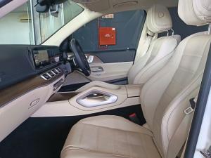 Mercedes-Benz GLS GLS450d 4Matic - Image 11