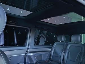 Mercedes-Benz V-Class V300d Special Edition - Image 13