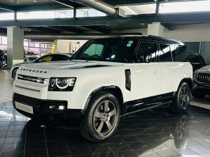 Land Rover Defender 110 D350 X-Dynamic HSE - Image 1