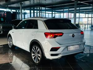 Volkswagen T-Roc 2.0TSI 140kW 4Motion R-Line - Image 12