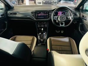 Volkswagen T-Roc 2.0TSI 140kW 4Motion R-Line - Image 3