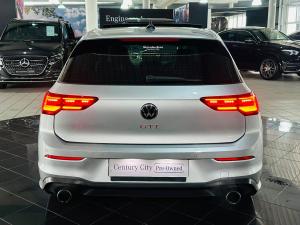 Volkswagen Golf GTI - Image 15