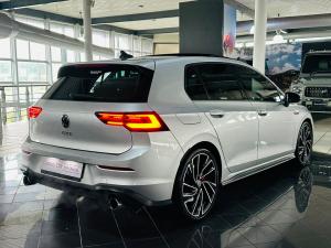 Volkswagen Golf GTI - Image 2