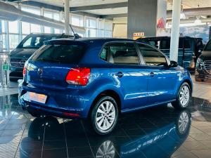 Volkswagen Polo Vivo hatch 1.4 Life - Image 2