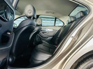 Mercedes-Benz C-Class C200 - Image 6