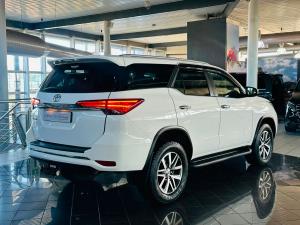 Toyota Fortuner 2.8GD-6 auto - Image 2