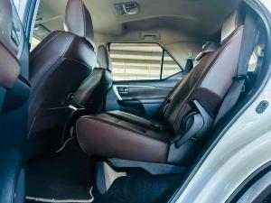 Toyota Fortuner 2.8GD-6 auto - Image 6