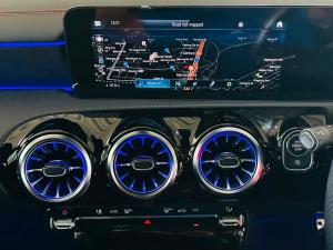 Mercedes-Benz CLA CLA200 Progressive - Image 7