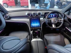 Mercedes-Benz C-Class C200 Avantgarde - Image 5