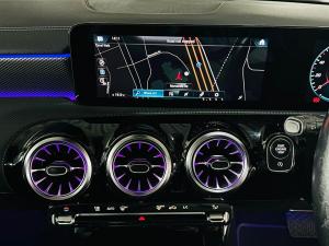 Mercedes-Benz CLA CLA200 Progressive - Image 9