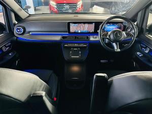 Mercedes-Benz V250d Avantgarde AMG automatic - Image 3