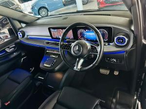Mercedes-Benz V250d Avantgarde AMG automatic - Image 4