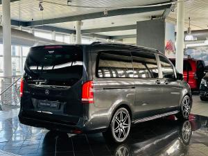 Mercedes-Benz V-Class V300d Exclusive - Image 2