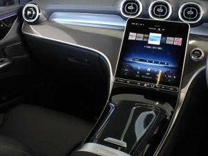 Mercedes-Benz GLC GLC220d 4Matic AMG Line - Image 17
