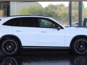 Mercedes-Benz GLC GLC300d 4Matic Avantgarde - Image 5