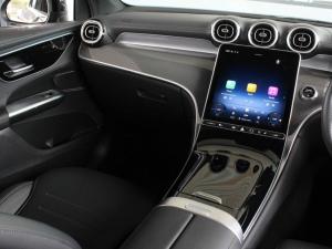Mercedes-Benz GLC GLC220d 4Matic Avantgarde - Image 11
