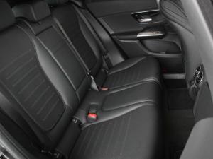 Mercedes-Benz GLC GLC220d 4Matic Avantgarde - Image 17