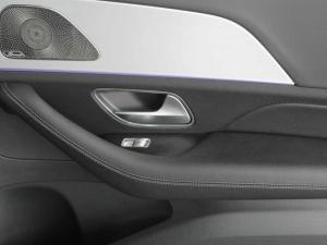 Mercedes-Benz GLE GLE300d 4Matic - Image 15