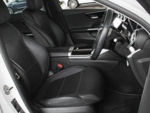 Mercedes-Benz C-Class C220d Avantgarde - Image 19