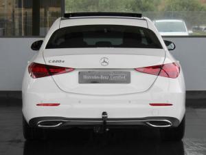 Mercedes-Benz C-Class C220d Avantgarde - Image 3