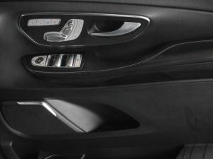 Mercedes-Benz V-Class V300d Exclusive - Image 14