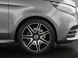 Mercedes-Benz V-Class V300d Exclusive - Image 24