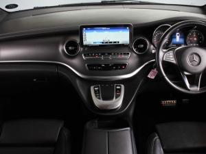 Mercedes-Benz V-Class V300d Exclusive - Image 2