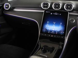 Mercedes-Benz C-Class C220d Avantgarde - Image 11