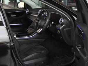 Mercedes-Benz C-Class C220d Avantgarde - Image 20