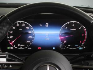 Mercedes-Benz C-Class C220d Avantgarde - Image 8
