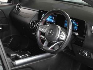 Mercedes-Benz GLA GLA200d - Image 10