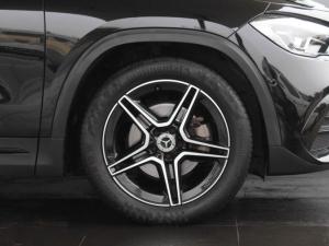 Mercedes-Benz GLA GLA200d - Image 23