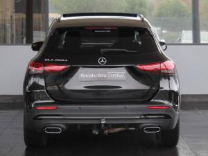 Mercedes-Benz GLA GLA200d - Image 3
