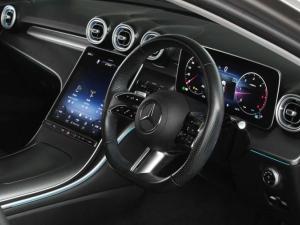 Mercedes-Benz C-Class C220d Avantgarde - Image 10