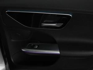 Mercedes-Benz C-Class C220d Avantgarde - Image 15