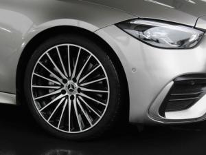 Mercedes-Benz C-Class C220d Avantgarde - Image 6