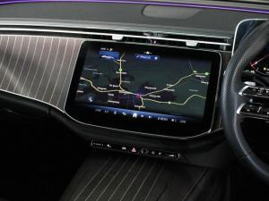 Mercedes-Benz E-Class E200 Avantgarde - Image 13