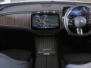 Mercedes-Benz E-Class E200 Avantgarde - Image 15